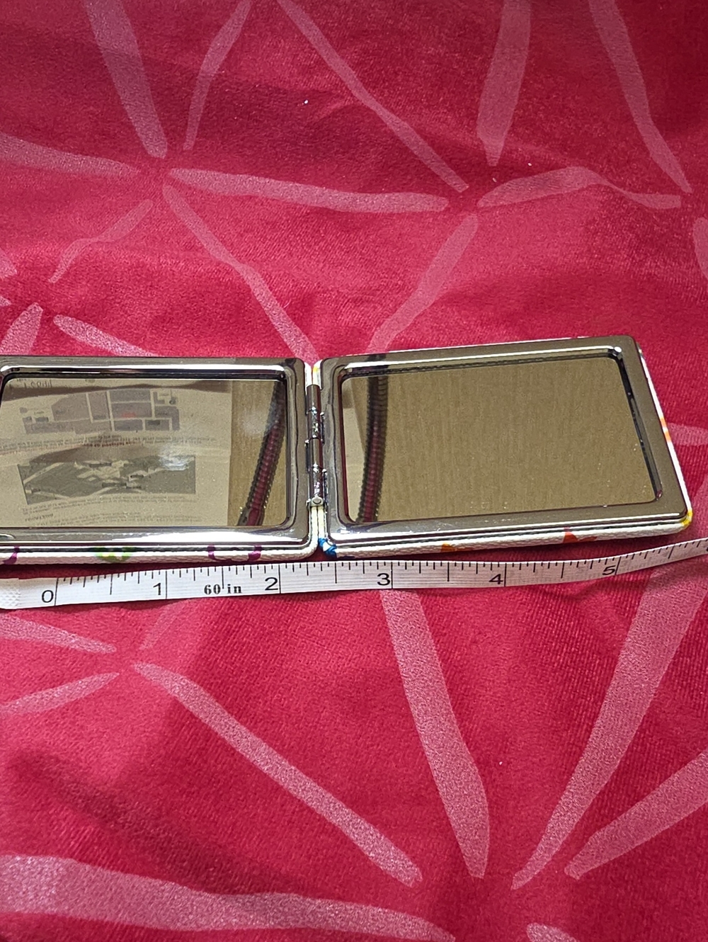 Multicolor Monogram Pattern Compact Mirror - Picture 7 of 9